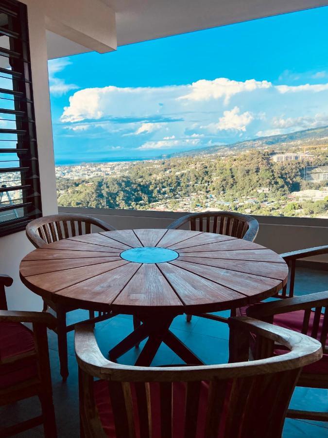 Meherio - Bel Appartement Vue Mer A Tahiti パペーテ エクステリア 写真